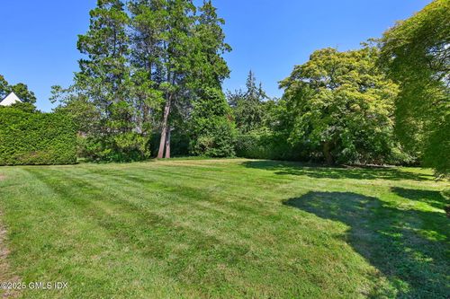 17 Keofferam Rd, Old Greenwich, CT, 06870-2100 | Card Image