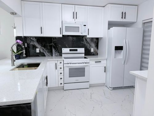 107-300 E Club Cir, Boca Raton, FL, 33487 | Card Image