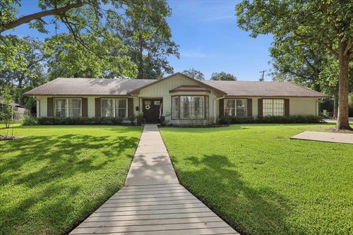 1220 Sandwood Ln, Beaumont, TX, 77706-3719 | Card Image