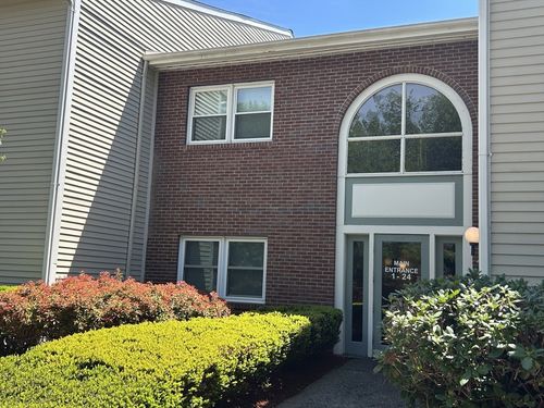 19-19 Rose Ct, Norwood, MA, 02062-2673 | Card Image
