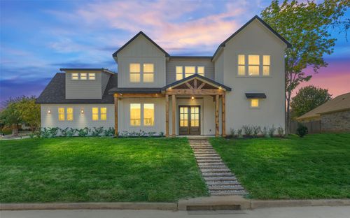 3709 Oak Ct, Montgomery, TX, 77356-6011 | Card Image