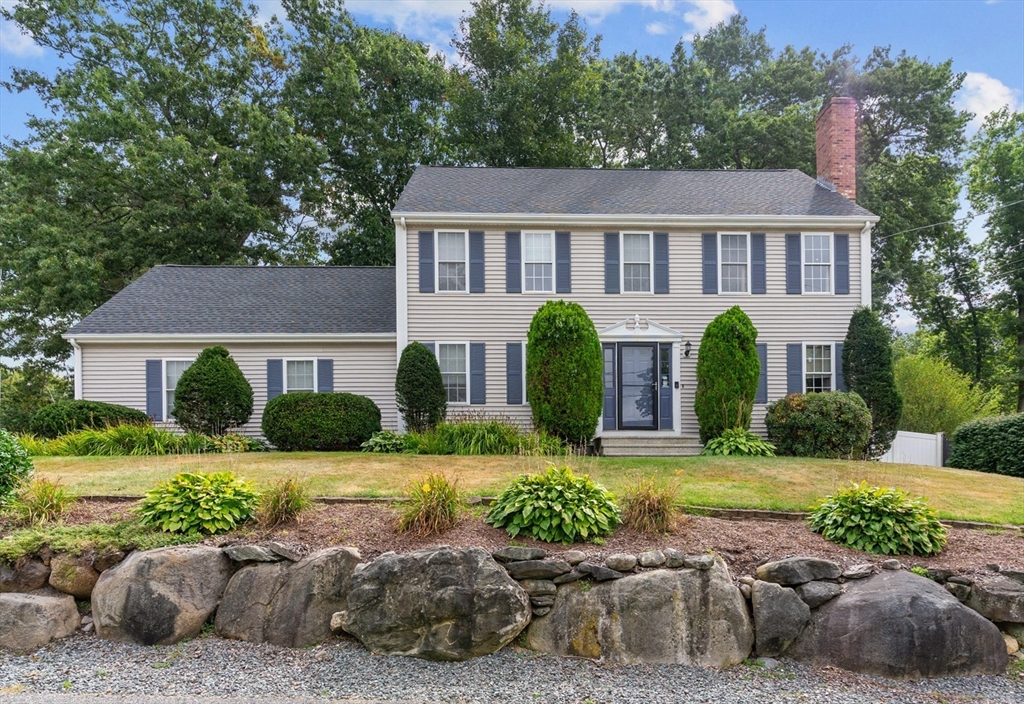 Missy Ln, Attleboro, MA 02703