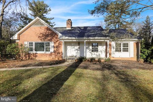 30 N Bausman Dr, LANCASTER, PA, 17603-6202 | Card Image