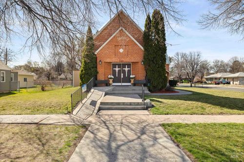 2000 Oakley Ave, Burley, ID, 83318-2417 | Card Image