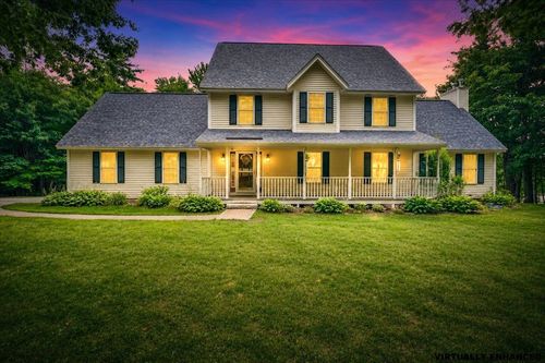 11 Hedman Ln, Temple, NH, 03084-4530 | Card Image