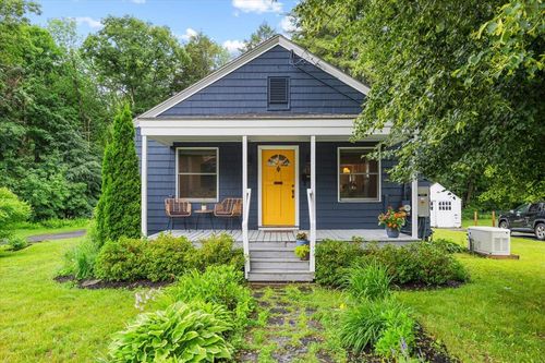 418 Auburn St, Portland, ME, 04103-2110 | Card Image