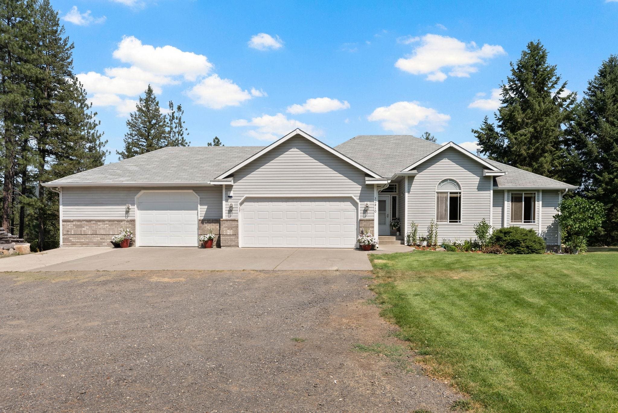 Ridge Rd, Chattaroy, WA 99003