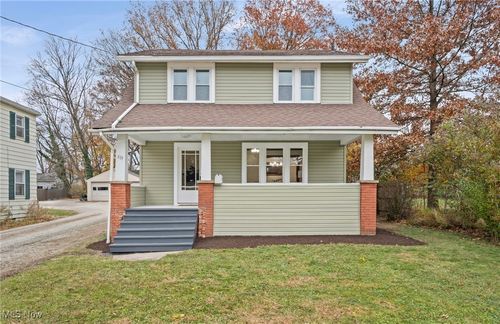 619 Tallmadge Rd, Cuyahoga Falls, OH, 44221-4011 | Card Image