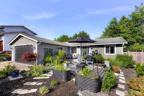 6008 S Bakerview Park Dr, Ferndale, WA, 98248-9225 | Card Image