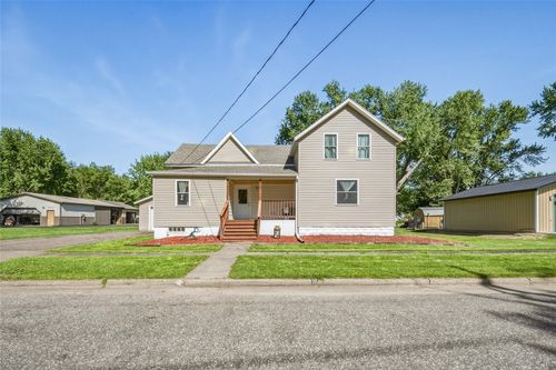 519 Wood St, Augusta, WI, 54722-9030 | Card Image