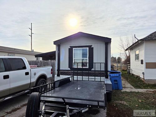 4986 S 2000 W, Rexburg, ID, 83440-4363 | Card Image