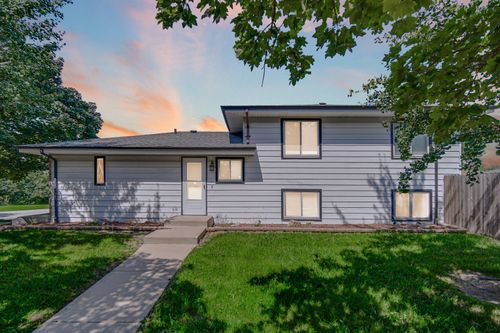 18107 Kostner Ave, Country Club Hills, IL, 60478-5061 | Card Image