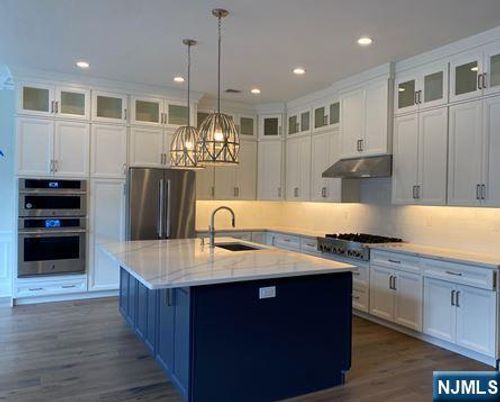 87 Woodmont Cir, River Vale, NJ, 07675-6574 | Card Image