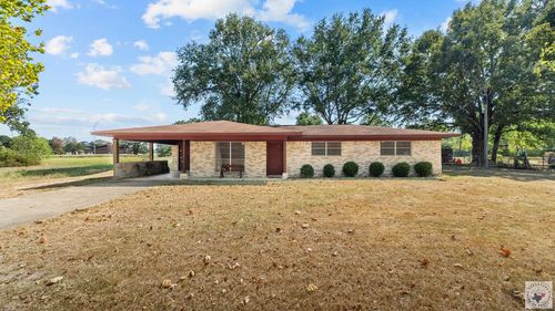 208 E Walters Blvd, New Boston, TX, 75570 | Card Image