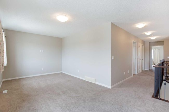 32 Drake Landing Hill, House other with 3 bedrooms, 3 bathrooms and 4 parking in Okotoks AB | Image 18