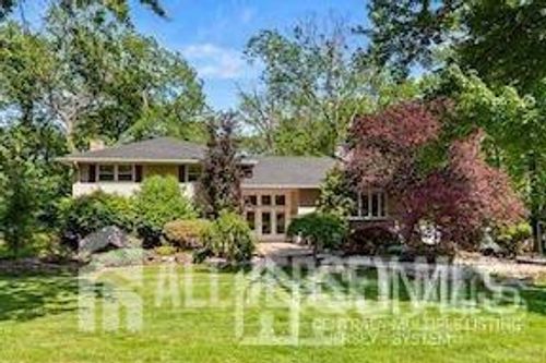 42 Harrow Dr, Colonia, NJ, 07067-2606 | Card Image