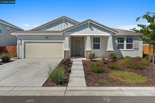 4380 Secretariat Way, Roseville, CA, 95747-9625 | Card Image