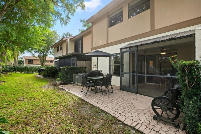 3005 - 3005 Nw 48 Th Ave, Townhouse with 3 bedrooms, 3 bathrooms and null parking in Coconut Creek FL | Image 22