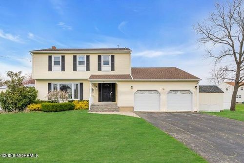 19 Fieldstone Ln, OCEAN, NJ, 07712-3419 | Card Image