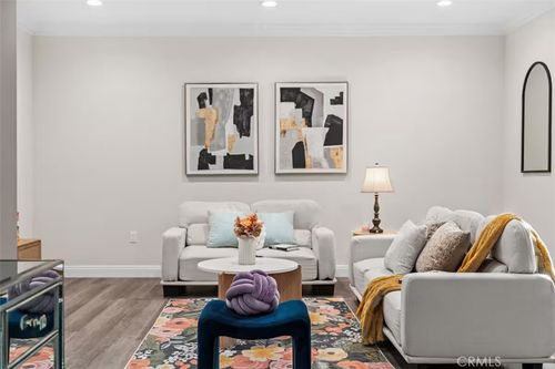 8-569 Lincoln Ave, Pasadena, CA, 91103-3396 | Card Image