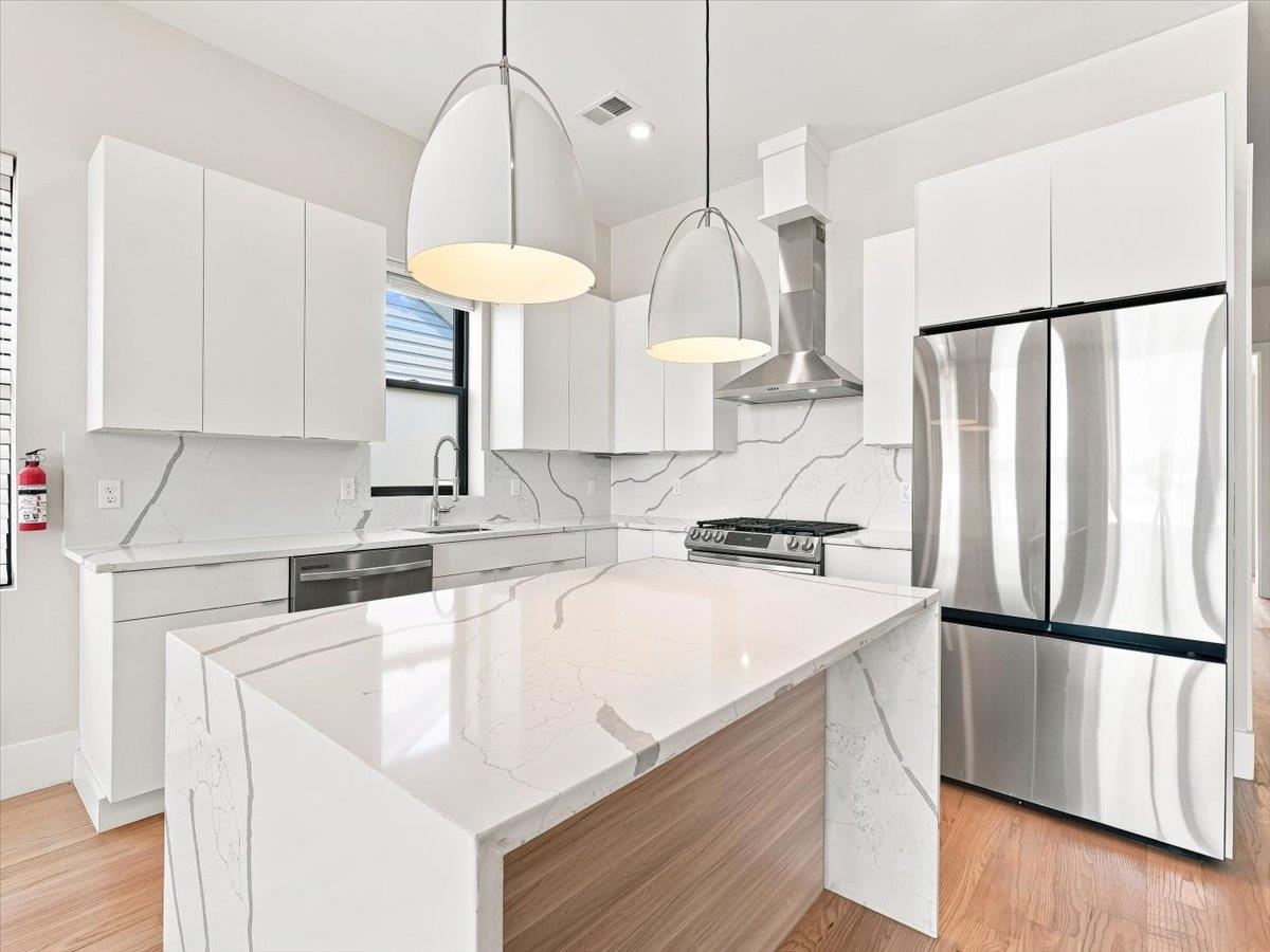 Residential Lease in JC, Journal Square 5