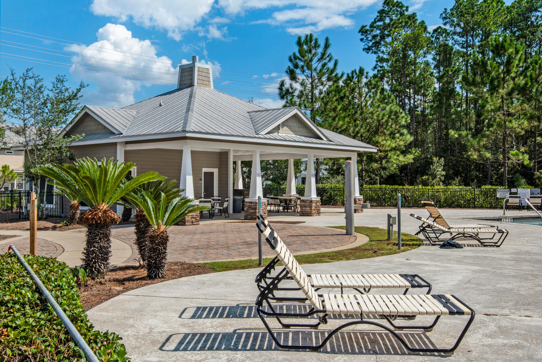 Residential Lease in Freeport 4
