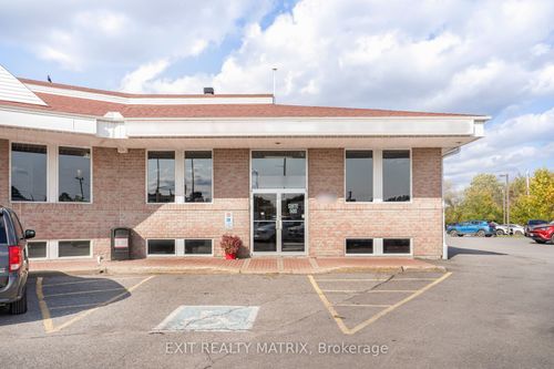 500-1 Main St E, Hawkesbury, ON, K6A1A1 | Card Image