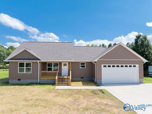 298 Christopher Dr, Rainsville, AL, 35986-7706 | Card Image