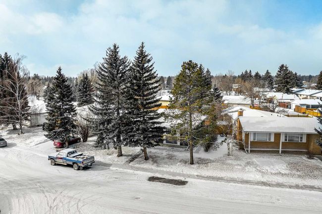 11468 Braniff Road Sw, Home with 4 bedrooms, 2 bathrooms and 4 parking in Calgary AB | Image 43