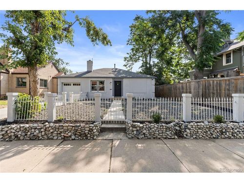 2612 Albion St, Denver, CO, 80207 | Card Image
