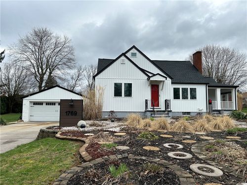 1769 Jaffa Dr, Johnstown, PA, 15905-1703 | Card Image