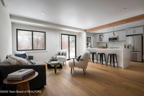 c-820 Powderhorn Ln, Jackson, WY, 83001-8019 | Card Image