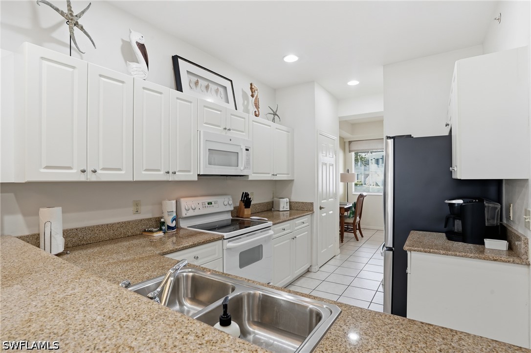Residential in Naples 2