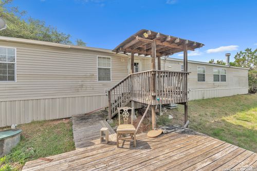 1400 15th St, Horseshoe Bay, TX, 78657-6213 | Card Image