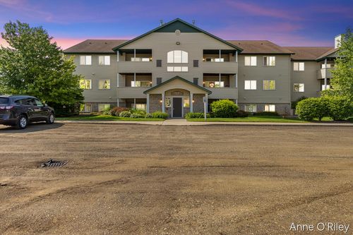 162-8621 Jasonville Ct, Caledonia, MI, 49316-7808 | Card Image