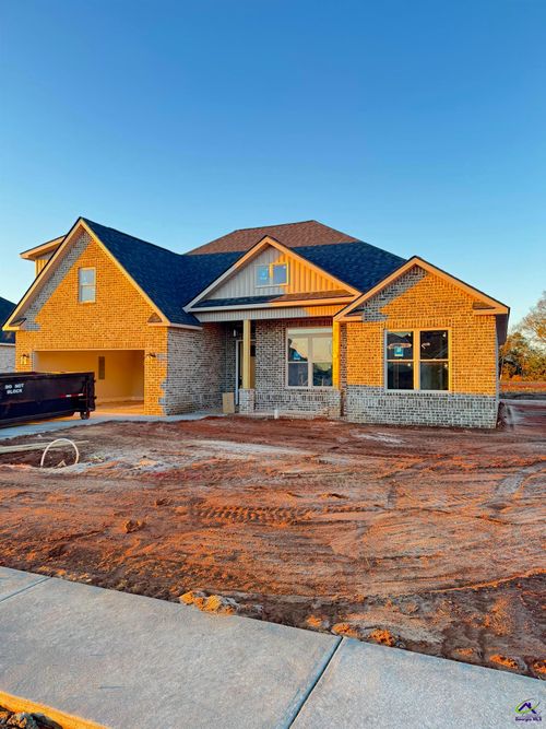 203 Farmland Circle, Perry, GA, 31069 | Card Image