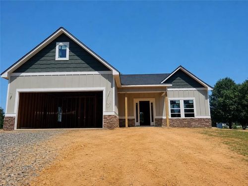 90 W Meadow Lakes Blvd, Cedartown, GA, 30125-4587 | Card Image