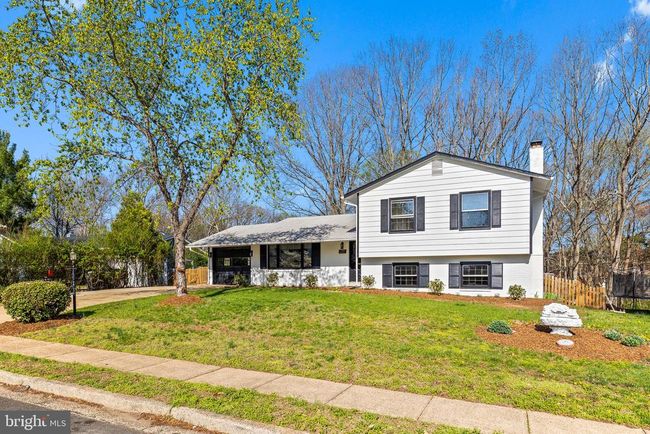 7517 Todd Pl, House other with 5 bedrooms, 3 bathrooms and null parking in MANASSAS VA | Image 4