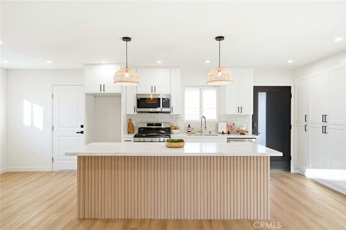 1159 Valencia Ave, Hacienda Heights, CA, 91745-2037 | Card Image