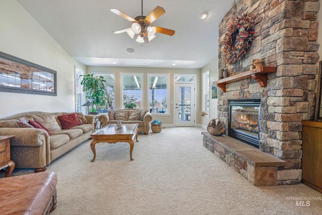 2554 E 3708 N, House other with 5 bedrooms, 4 bathrooms and 2 parking in Twin Falls ID | Image 11