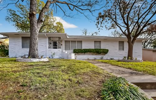 514 W Ridgewood Dr, Garland, TX, 75041-3029 | Card Image