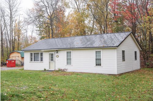2581 Moosehead Trl, Plymouth, ME, 04969-3008 | Card Image