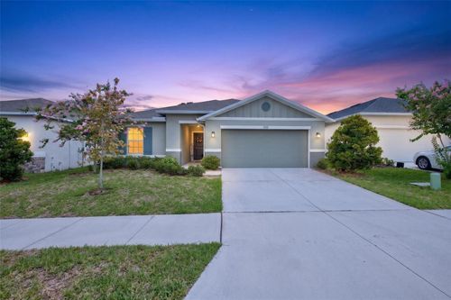 9972 Mesic Woods Ave, Seffner, FL, 33584-2698 | Card Image