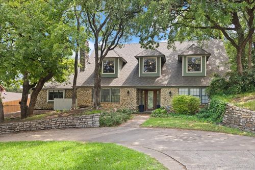 2123 Wilson Drive, Arlington, TX, 76011 | Card Image