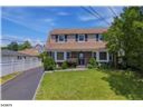 85 Stewart Ave, Kearny, NJ, 07032-1725 | Card Image