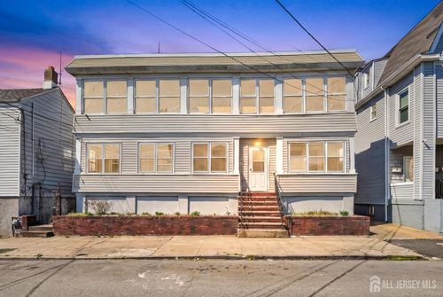 361 Prospect St, Perth Amboy, NJ, 08861-5157 | Card Image