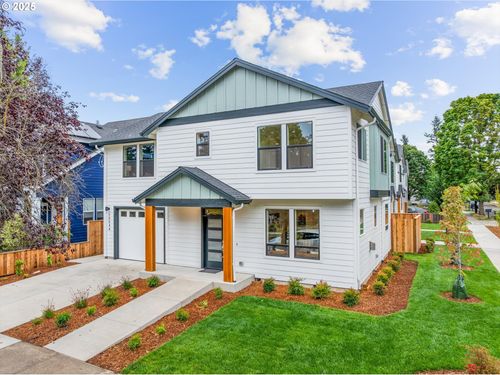 a-5004 Se Rural St, Portland, OR, 97206-8368 | Card Image