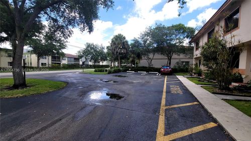 4-9092 Nw 40th St, Coral Springs, FL, 33065-2975 | Card Image
