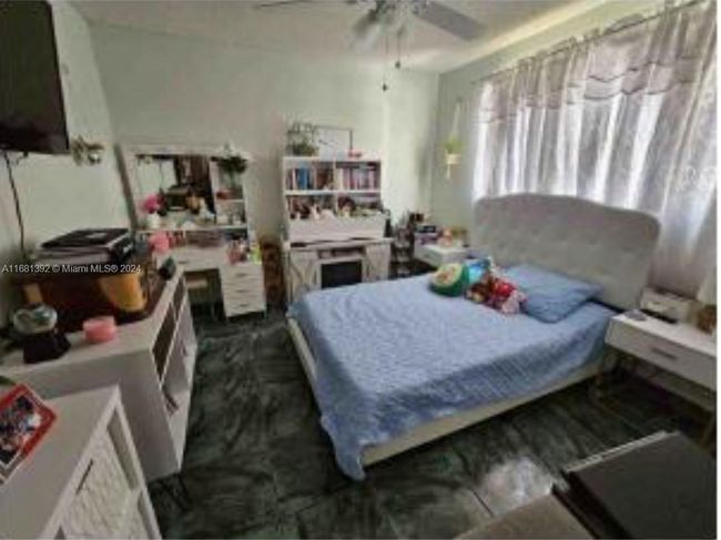 0 - 10726 Sw 147 Th Ct, House other with 3 bedrooms, 3 bathrooms and null parking in Miami FL | Image 6