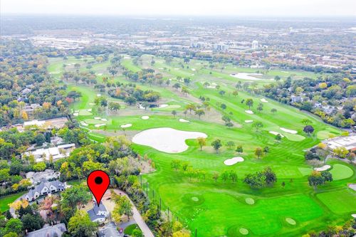 707 Brierhill Rd, Deerfield, IL, 60015-4407 | Card Image